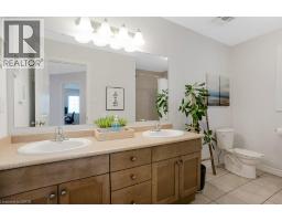 64 BLOSSOMFIELD Crescent - 33