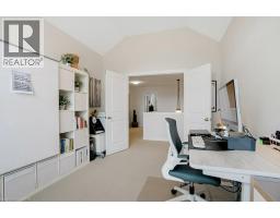 64 BLOSSOMFIELD Crescent - 36