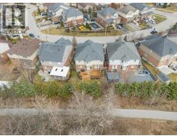 64 BLOSSOMFIELD Crescent - 40