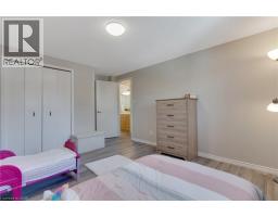 41 DELAVAN Drive - 22