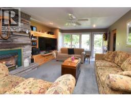 1966 CONCESSION 2 Road W - 13