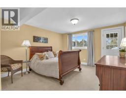 197 AUTUMN HILL Crescent - 16