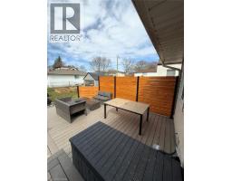 98 BALLANTYNE Avenue - 25