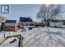 98 BALLANTYNE Avenue - 33