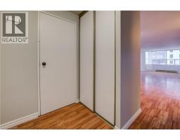 55 GREEN VALLEY Drive UnitNo. 811 - 4