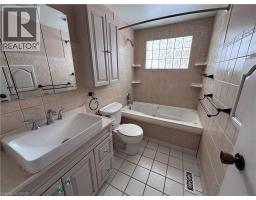 76 RAMBLEWOOD Way - 15