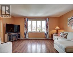 13 ROSEMOUNT Crescent - 17