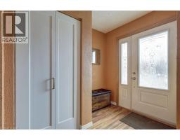 13 ROSEMOUNT Crescent - 8