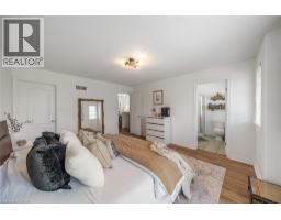 10 LIDDYCOAT Lane UnitNo. 4 - 27