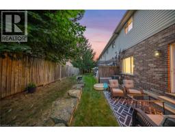 10 LIDDYCOAT Lane UnitNo. 4 - 41