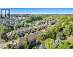 10 LIDDYCOAT Lane UnitNo. 4 - 45