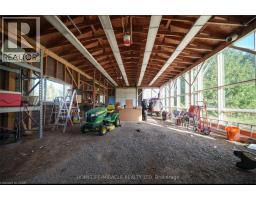 385 MOUNT PLEASANT Road - 30