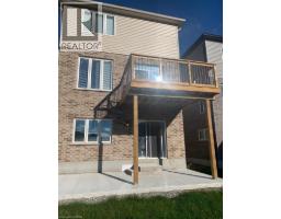 677 THOMAS SLEE Drive - 44