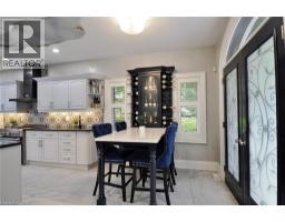 27 WOODMANS Court - 10