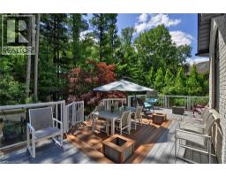 27 WOODMANS Court - 33