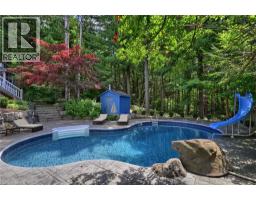 27 WOODMANS Court - 39