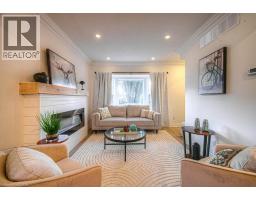 30 DUNBAR Road S - 10