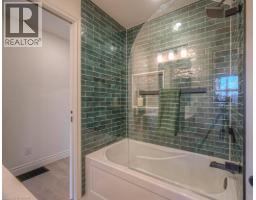 30 DUNBAR Road S - 15