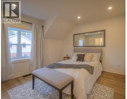 30 DUNBAR Road S - 17