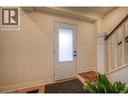 30 DUNBAR Road S - 2