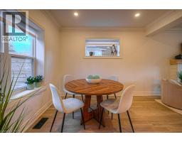 30 DUNBAR Road S - 8