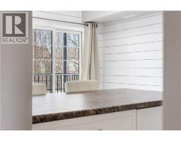 950 HIGHLAND Road W UnitNo. 20 - 16