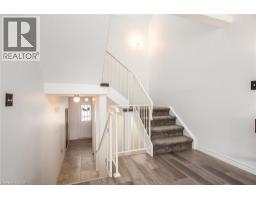 54 GREEN VALLEY Drive UnitNo. 23 - 18