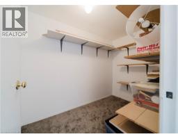 54 GREEN VALLEY Drive UnitNo. 23 - 23