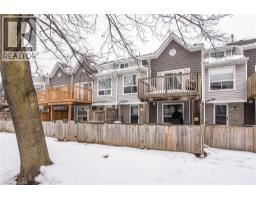 54 GREEN VALLEY Drive UnitNo. 23 - 32