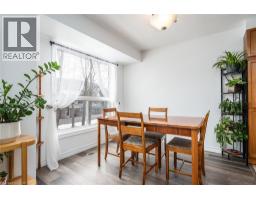 54 GREEN VALLEY Drive UnitNo. 23 - 9