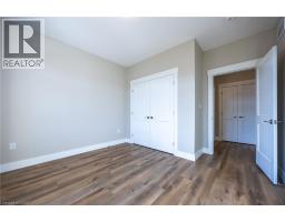 135 GIBBONS Street - 11