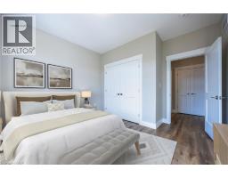 135 GIBBONS Street - 12