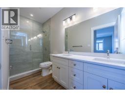 135 GIBBONS Street - 31