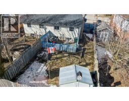 303 MAYVIEW Crescent UnitNo. A - 42