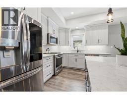 34 FORBES Crescent - 10