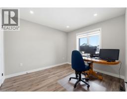 34 FORBES Crescent - 20