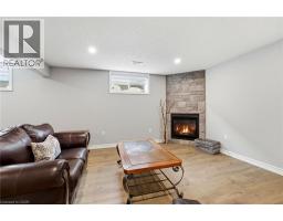 34 FORBES Crescent - 23