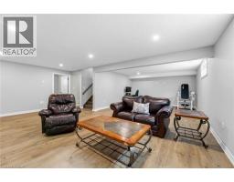 34 FORBES Crescent - 24