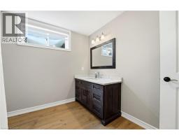 34 FORBES Crescent - 27