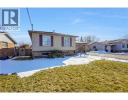 97 KINROSS Street - 3