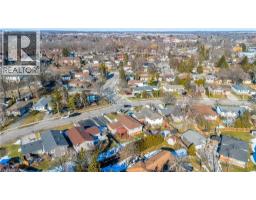 97 KINROSS Street - 40