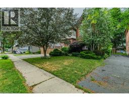 109 TALBOT Street N - 2