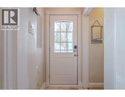 109 TALBOT Street N - 20