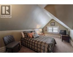 109 TALBOT Street N - 31