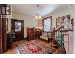 109 TALBOT Street N - 4