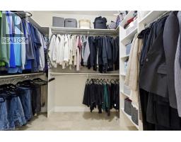 46 WOODSIDE Drive - 27