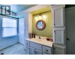 54 EIGHTH Avenue - 22