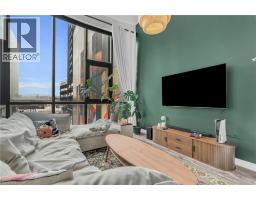 100 GARMENT Street UnitNo. 216 - 18