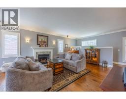 122 DONJON Boulevard - 14