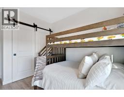 50 GRAND Avenue S UnitNo. 712 - 24